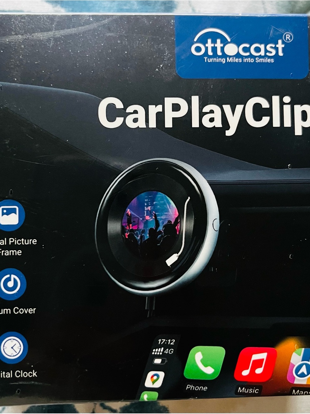 Ottocast CarPlayClip Wireless Adapter — Black and Silver